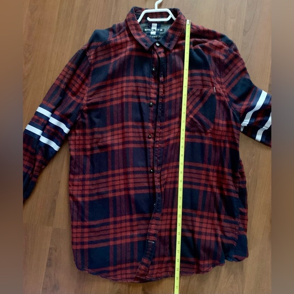 URBAN PLANET Men’s Slim Fit Button-Down Shirt Plaid Red Size XLarge - Picture 5 of 6